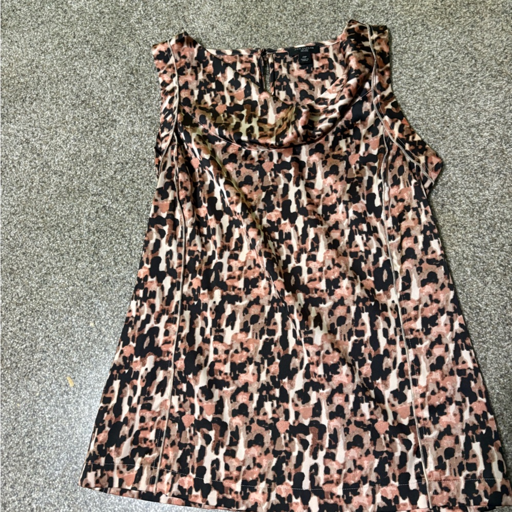 Ann Taylor Leopard Print Sleeveless Top